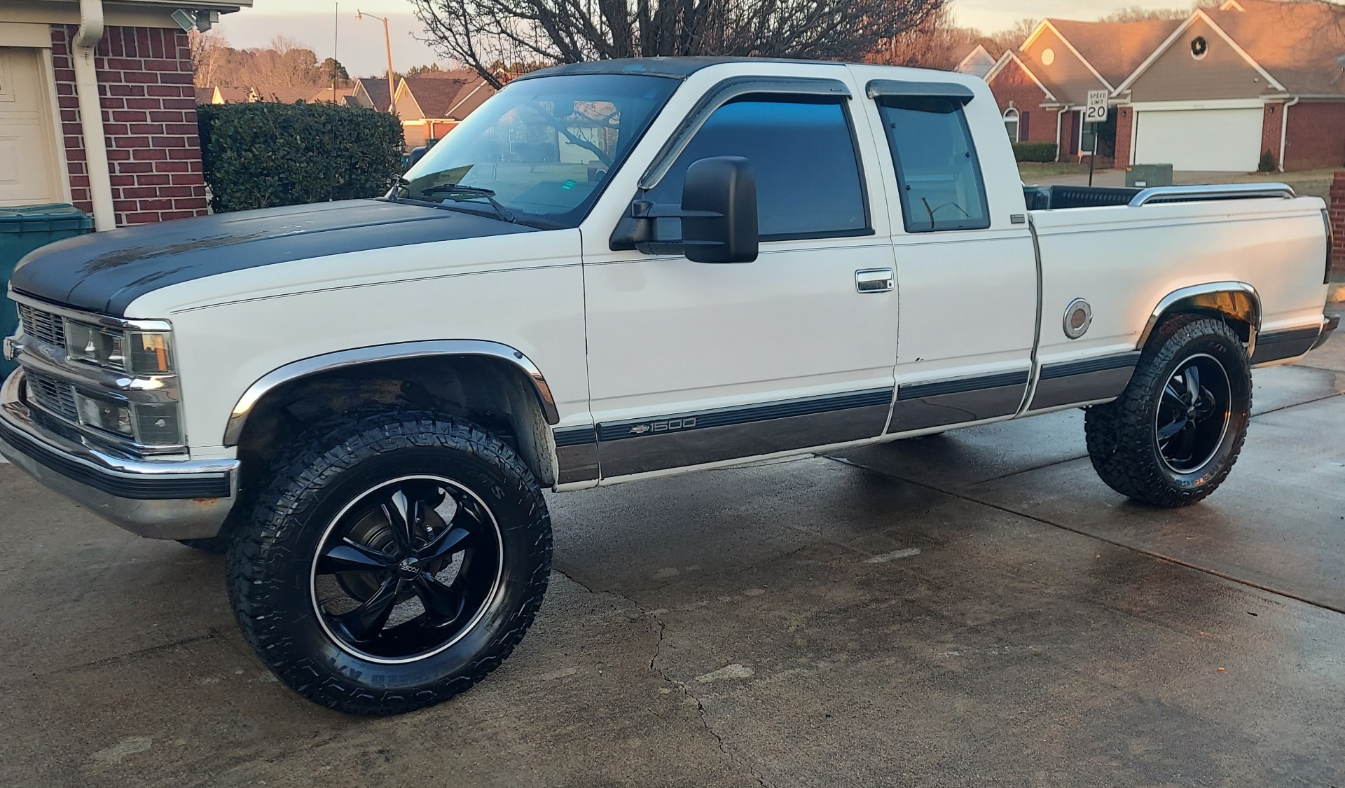 4 Inch Lifted 1994 Chevy C1500/K1500 Pickup 2WD