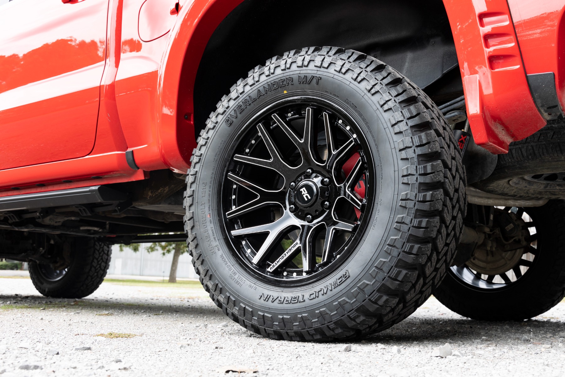 6 Inch Lifted 2019 Chevy Silverado 1500
