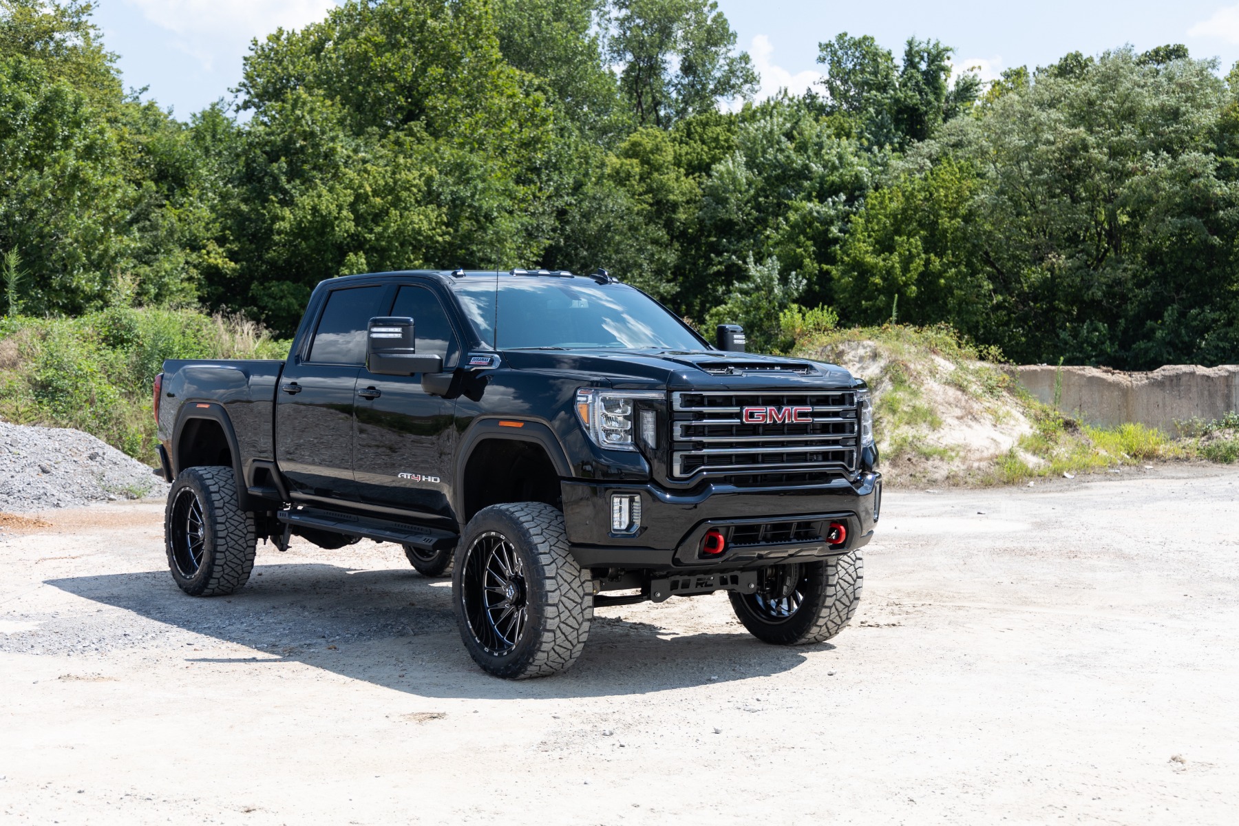 7 Inch Lifted 2021 GMC 2500 HD AT4