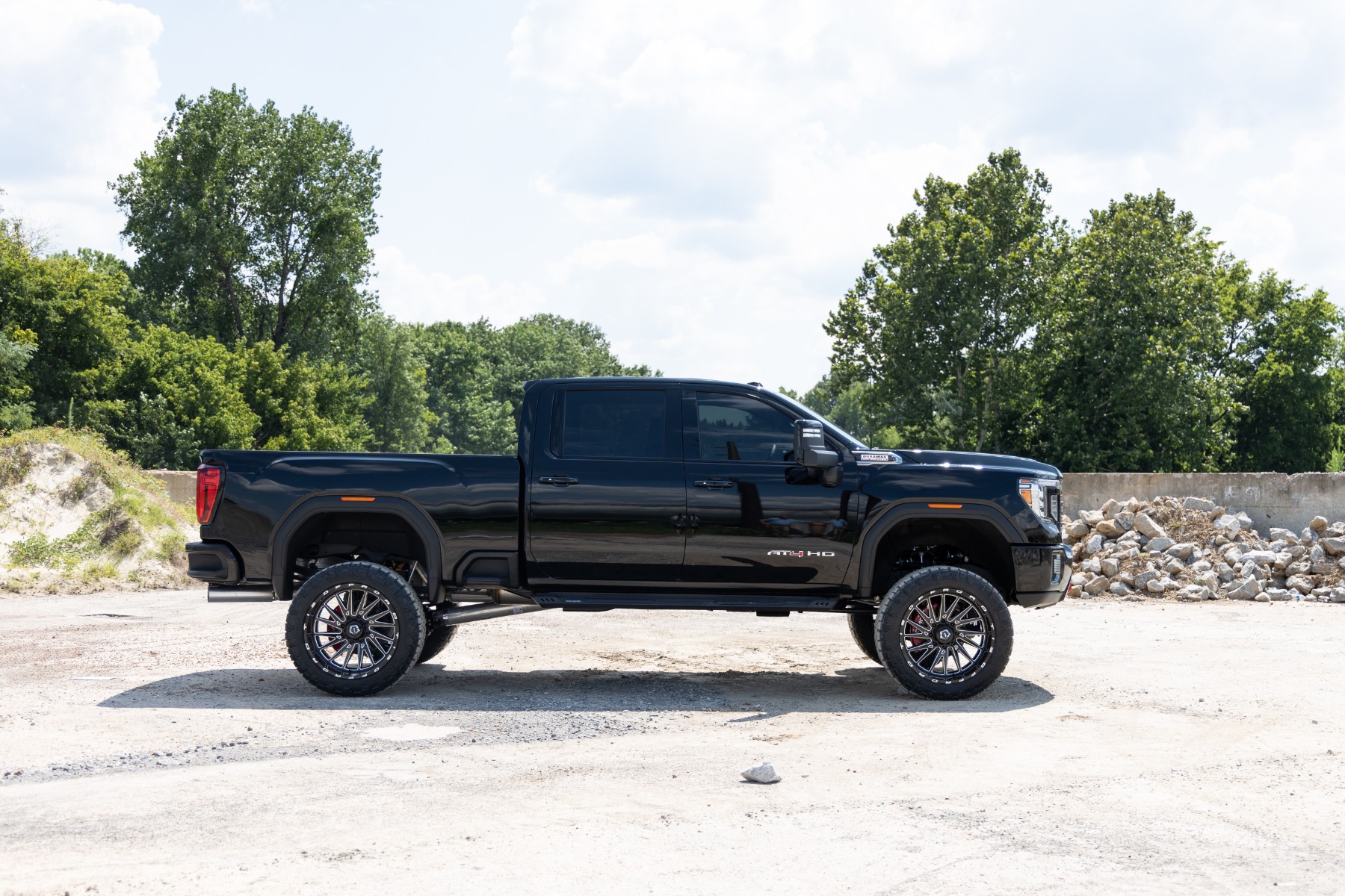 7 Inch Lifted 2021 GMC 2500 HD AT4
