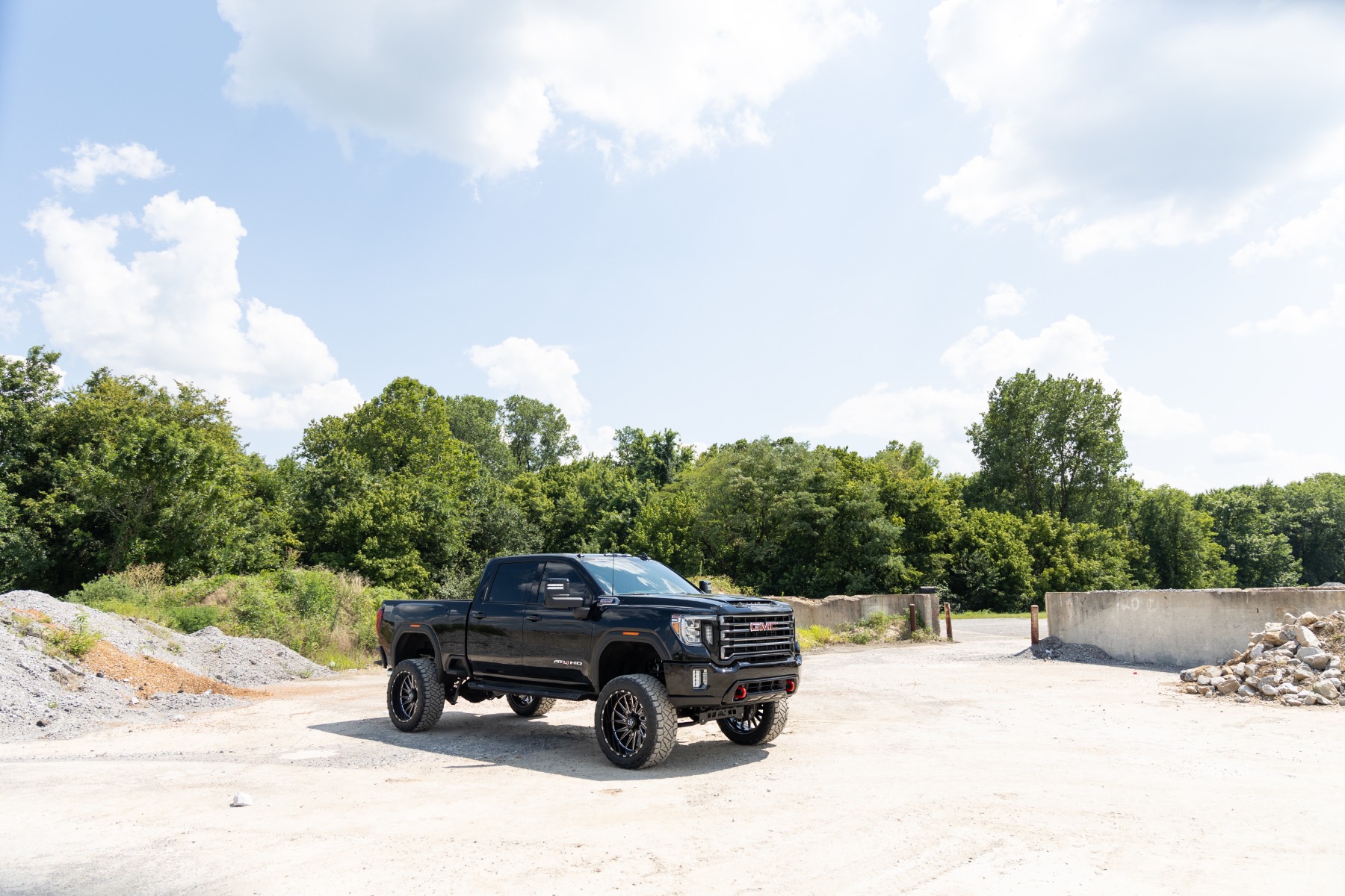 7 Inch Lifted 2021 GMC 2500 HD AT4