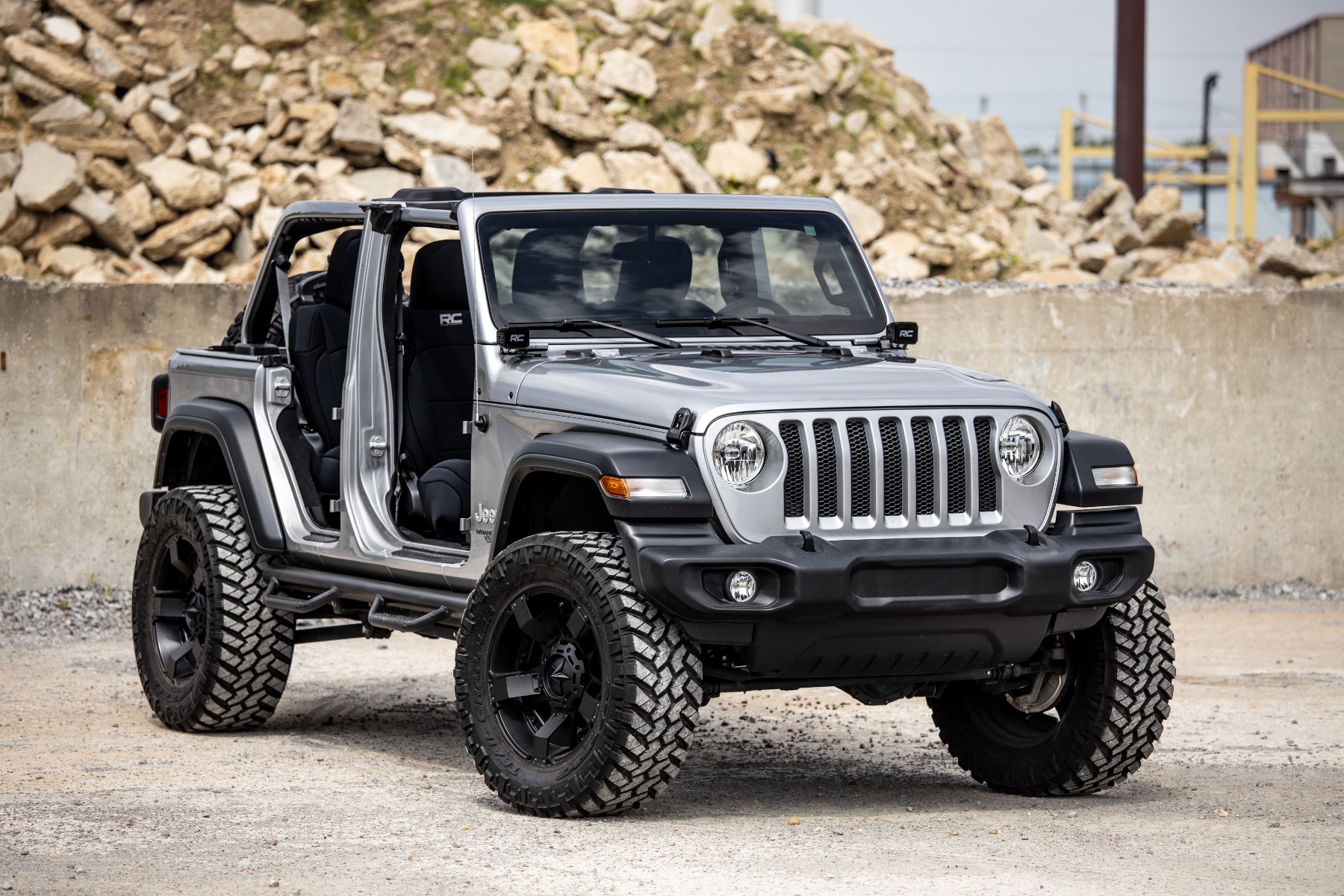 4 Inch Lifted 2018 Jeep Wrangler Unlimited JL