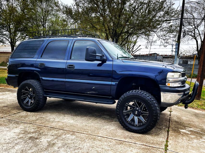 6 Inch Lifted 2006 Chevy Tahoe 2WD