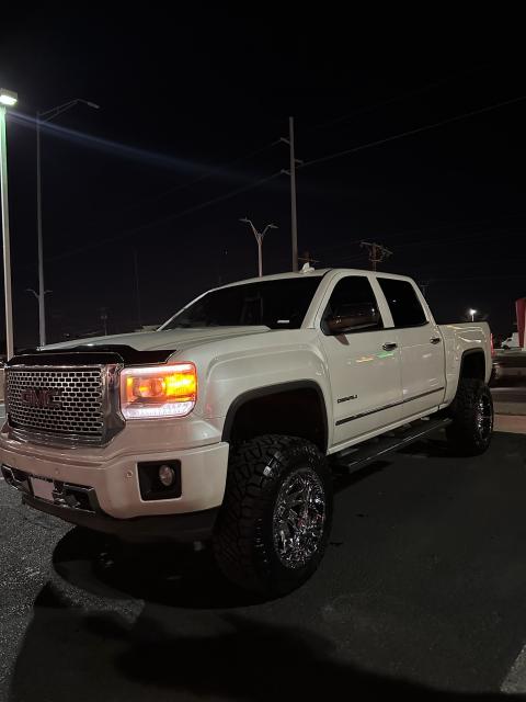 7 Inch Lifted 2015 GMC Sierra 1500 4WD