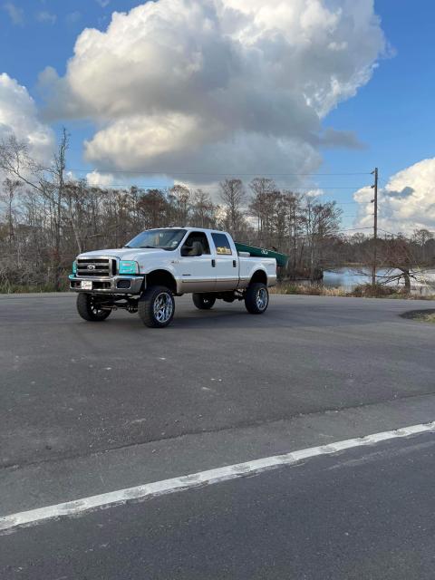 6 Inch Lifted 1999 Ford F-250 Super Duty 4WD