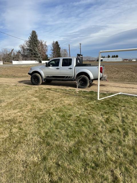5 Inch Lifted 2019 Nissan Frontier 4WD