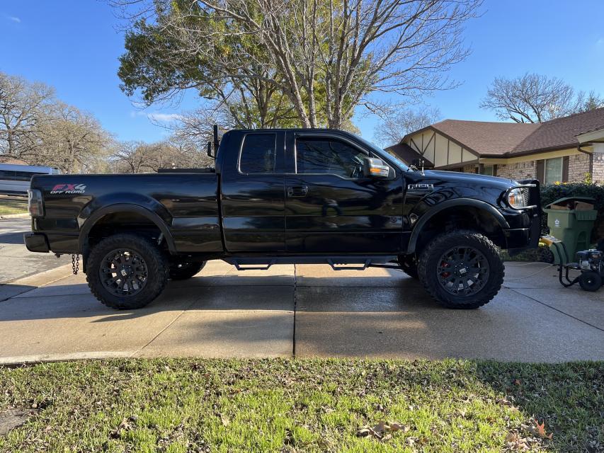 6 Inch Lifted 2005 Ford F-150 4WD