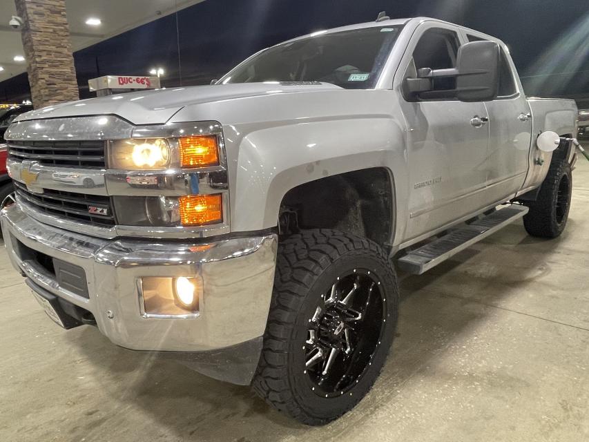 3.5 Inch Lifted 2015 Chevy Silverado 2500 HD 4WD