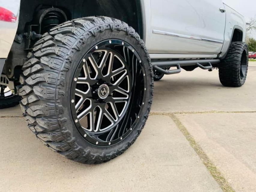 7 Inch Lifted 2018 GMC Sierra 1500 2WD