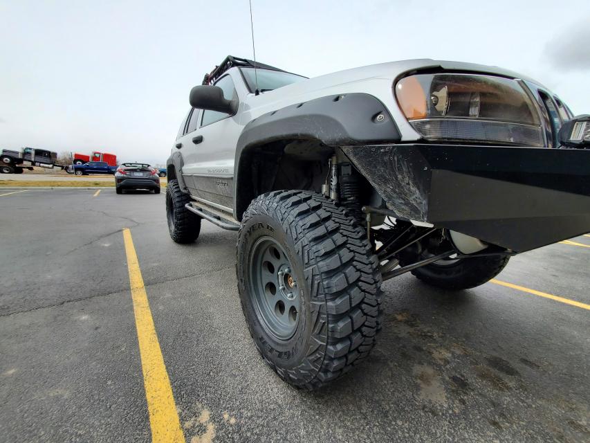 7.5 Inch Lifted 2003 Jeep Grand Cherokee 4WD