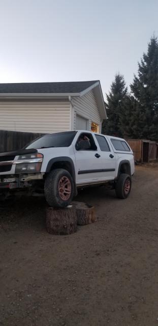 2.5 inch Lifted 2006 Chevy Colorado 4WD