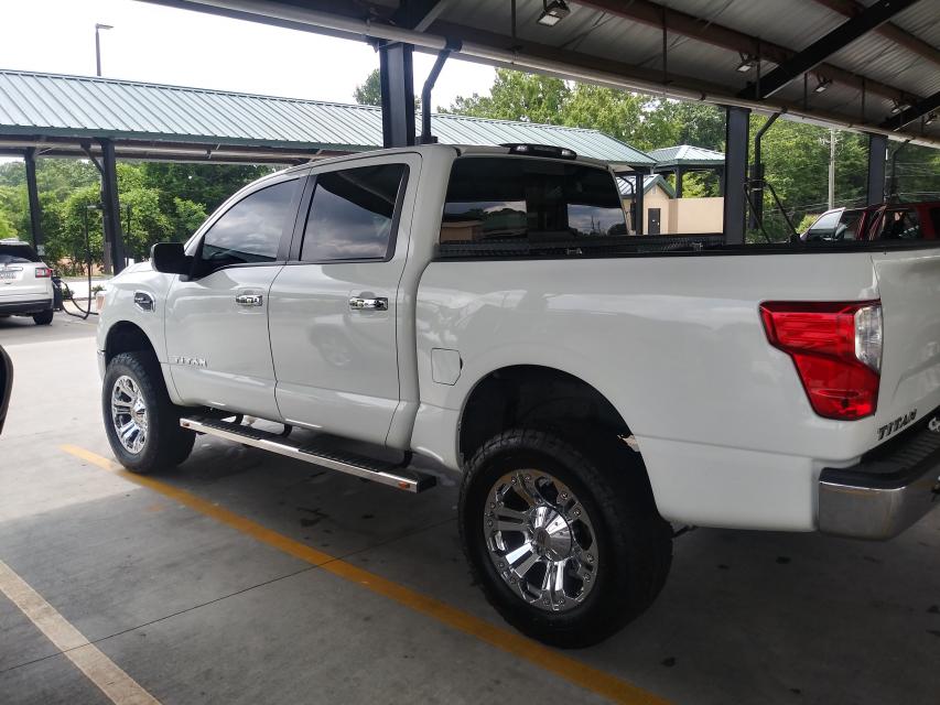 6 Inch Lifted 2017 Nissan Titan 2WD