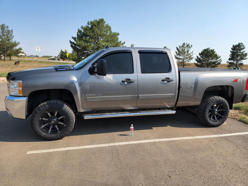 3 Inch Lifted 2007 Chevy Silverado 2500 HD 4WD