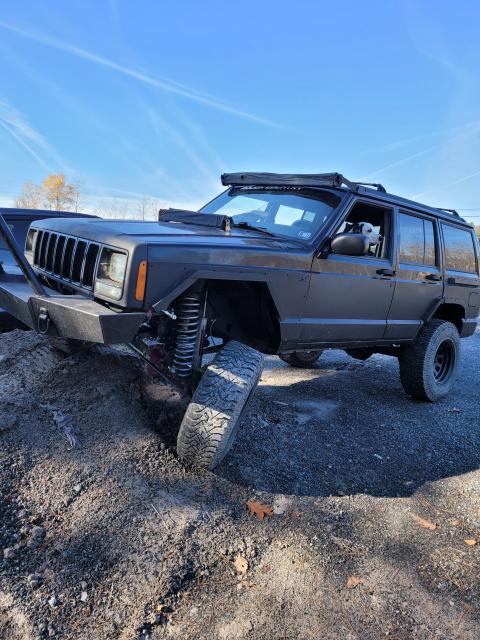4.5 Inch Lifted 1998 Jeep Cherokee XJ 4WD
