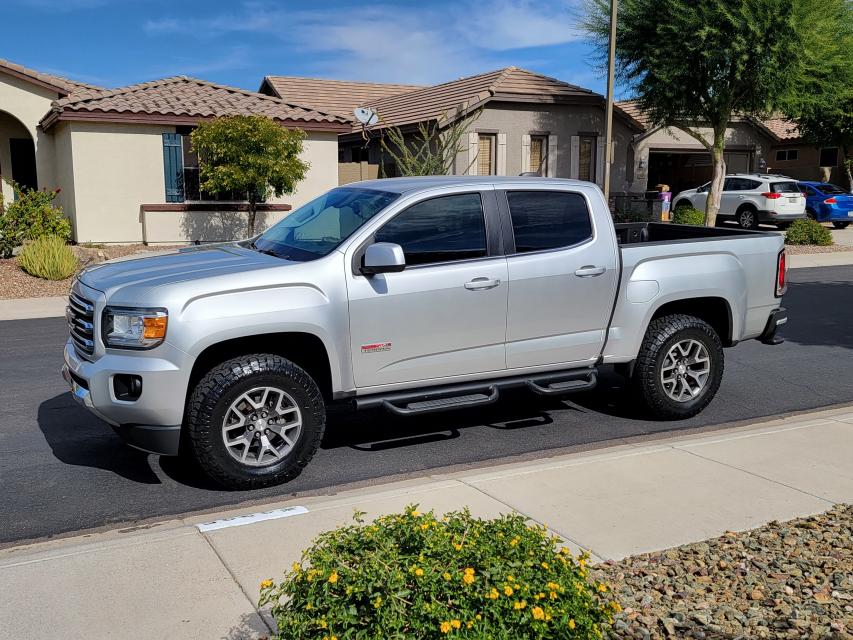 2 inch Lifted 2015 GMC Canyon 2WD