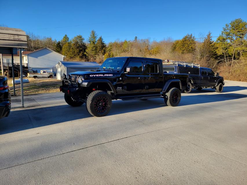 3.5 Inch Lifted 2021 Jeep Gladiator JT 4WD