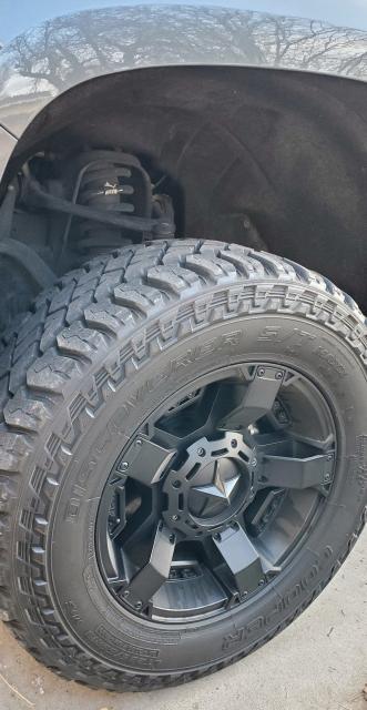 6 Inch Lifted 2017 Chevy Colorado 4WD
