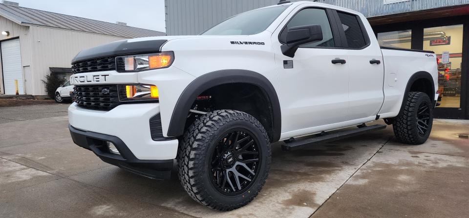 3.5 Inch Lifted 2020 Chevy Silverado 1500 4WD