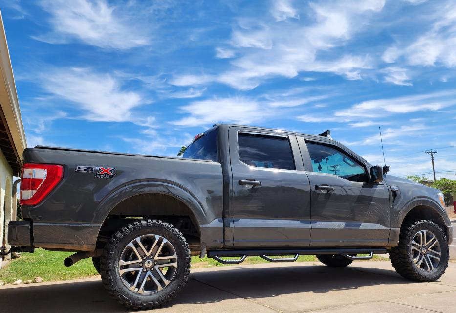 2 inch Lifted 2021 Ford F-150 4WD