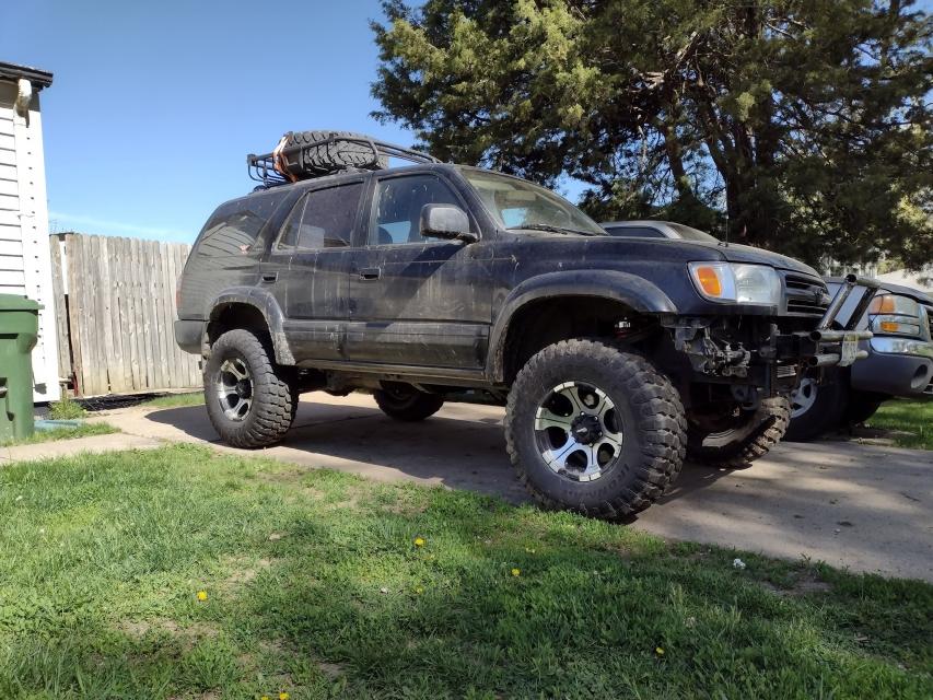 3 Inch Lifted 2000 Toyota 4Runner 4WD
