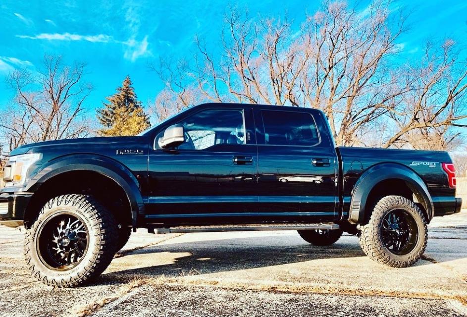 4 Inch Lifted 2018 Ford F-150 4WD