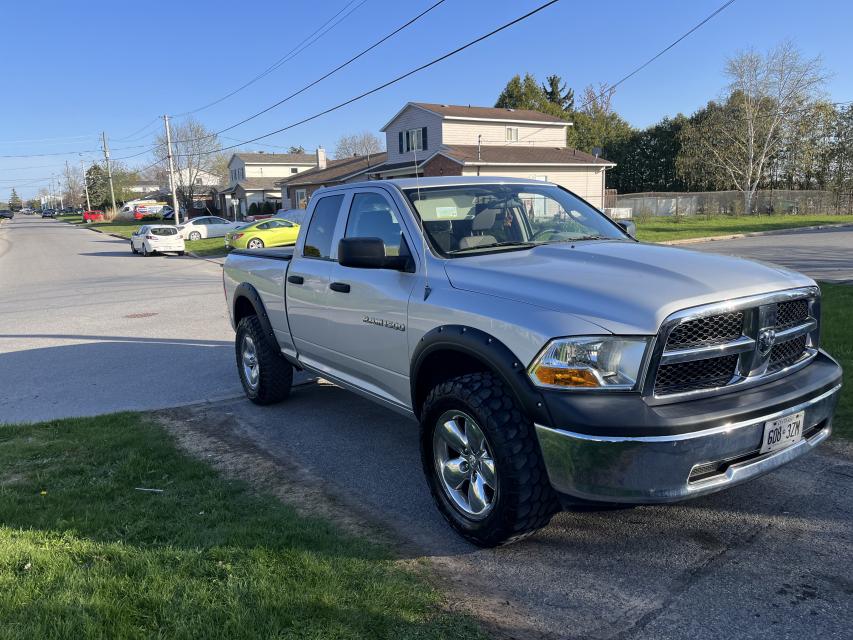3.5 Inch Lifted 2011 Ram 1500 4WD