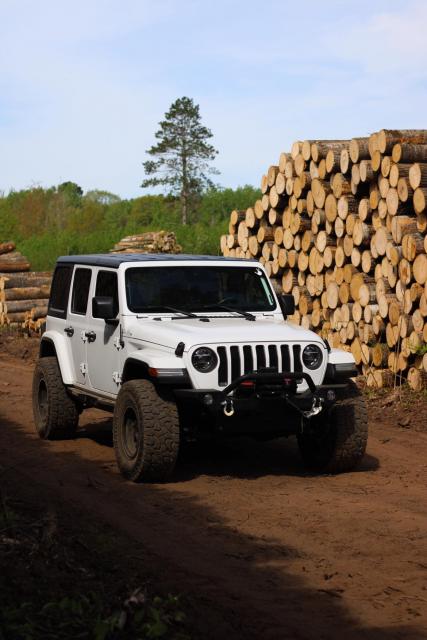 2.5 inch Lifted 2021 Jeep Wrangler JL Unlimited 4WD
