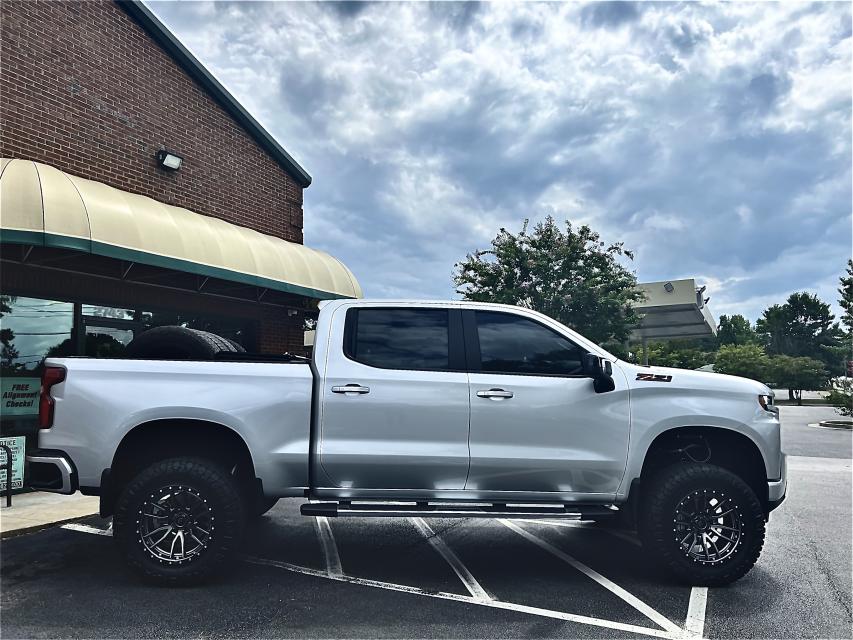 6 Inch Lifted 2019 Chevy Silverado 1500 4WD