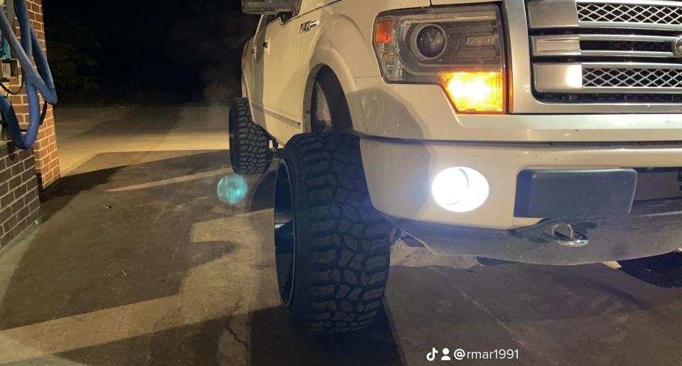 6 Inch Lifted 2013 Ford F-150 4WD