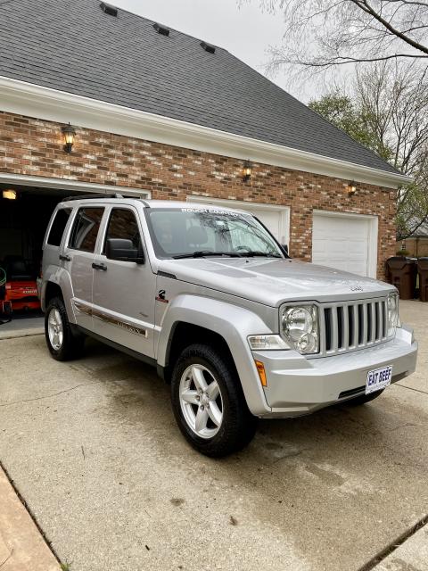 2.5 inch Lifted 2012 Jeep Liberty 4WD