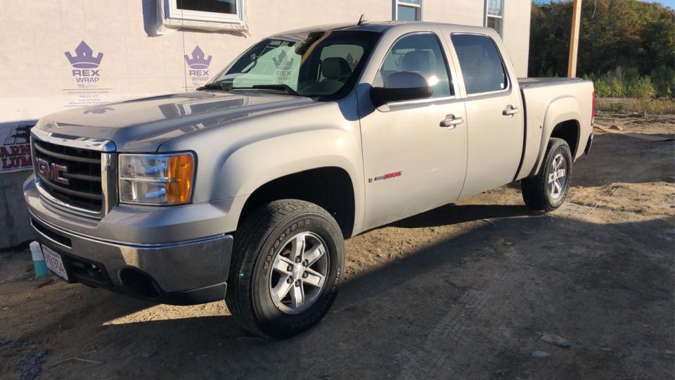 2.5 inch Lifted 2008 GMC Sierra 1500 4WD