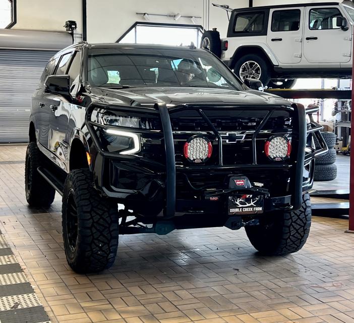 6 Inch Lifted 2022 Chevy Suburban 1500 4WD