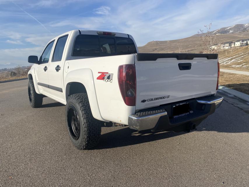 2.5 inch Lifted 2008 Chevy Colorado 4WD