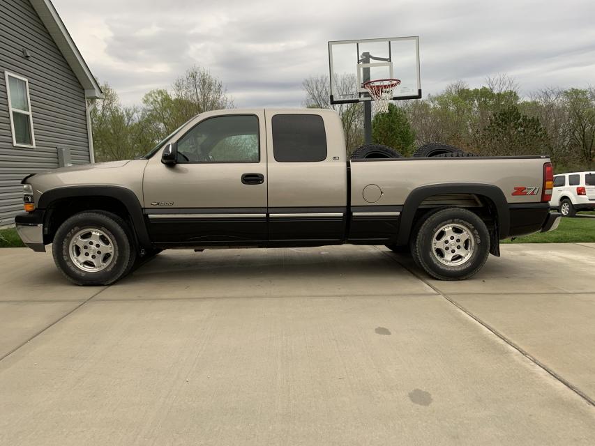 2 inch Lifted 1999 Chevy Silverado 1500 4WD