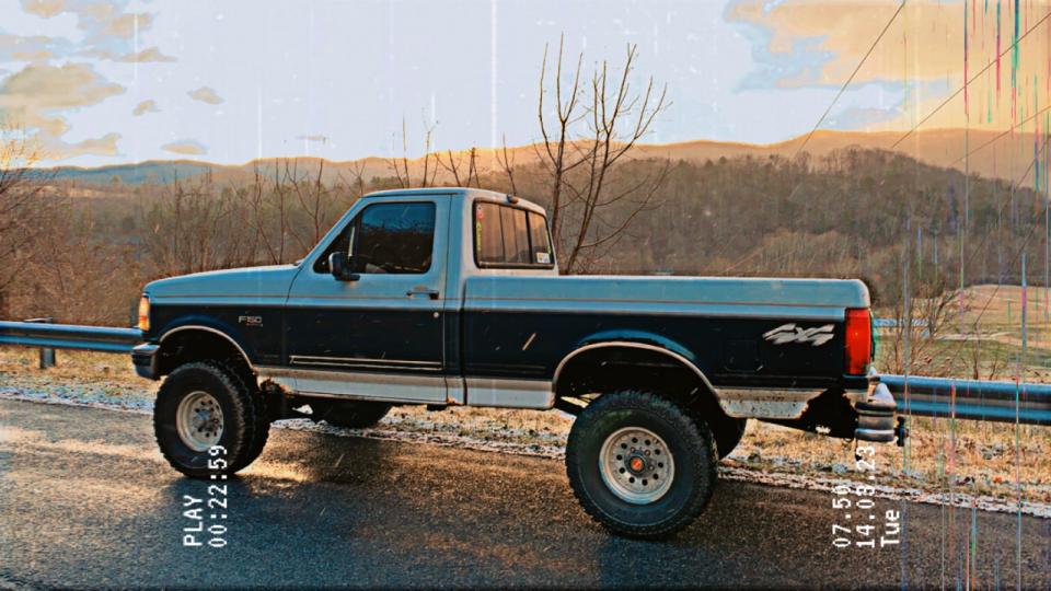 4 Inch Lifted 1993 Ford F-150 4WD