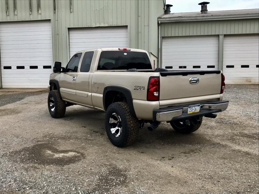 4.5 Inch Lifted 2006 Chevy Silverado 1500 4WD