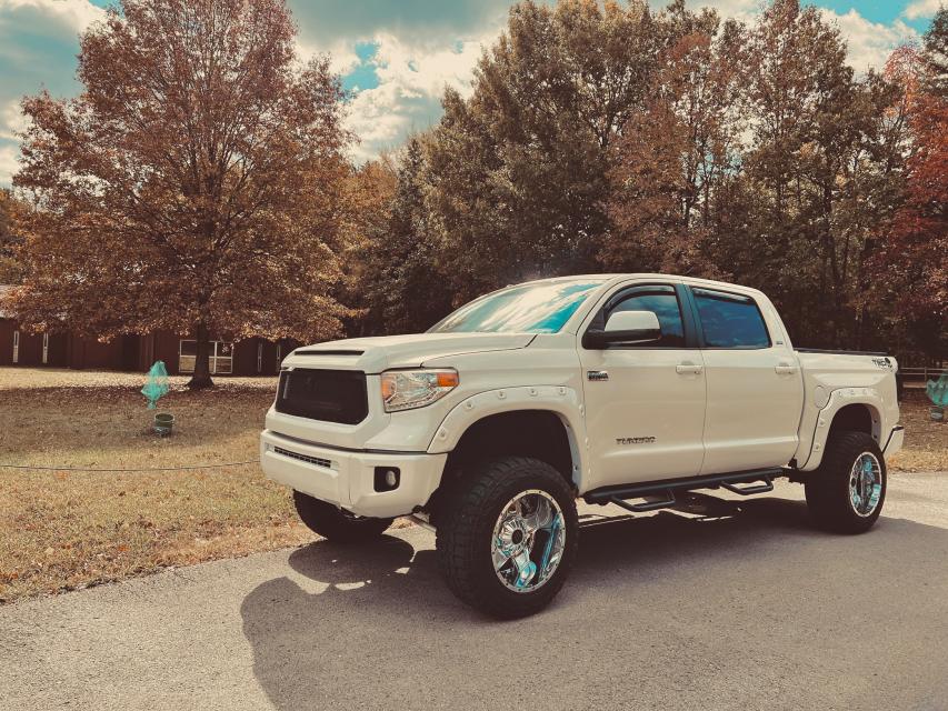 4 Inch Lifted 2014 Toyota Tundra 4WD