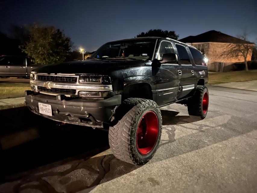 6 Inch Lifted 2005 Chevy Suburban 1500 2WD