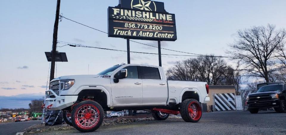 7 Inch Lifted 2020 GMC Sierra 2500 HD 4WD