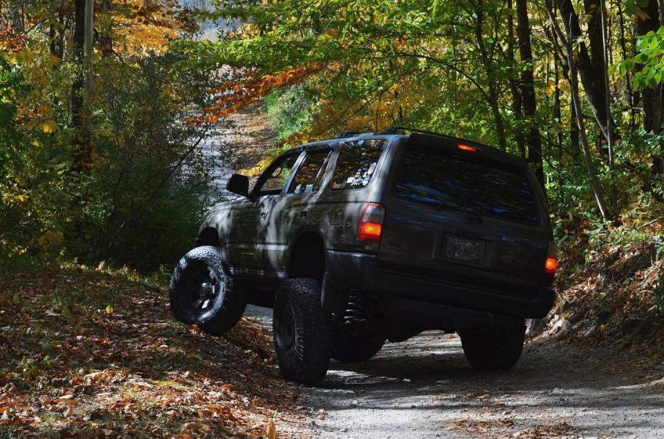 3 Inch Lifted 1997 Toyota 4Runner 4WD