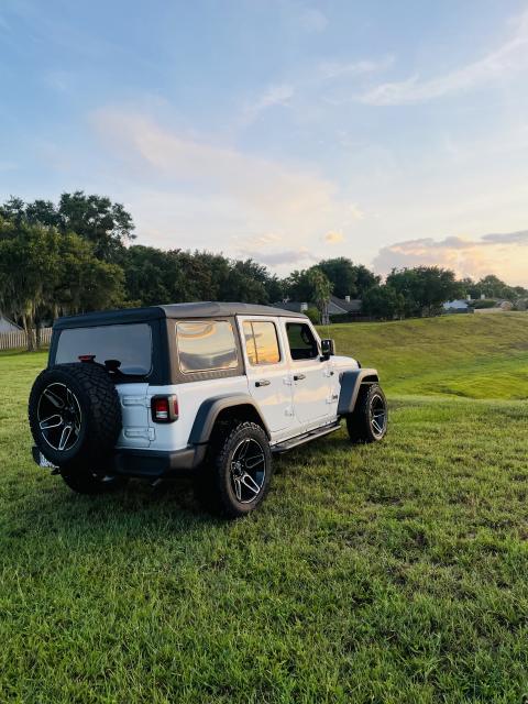 2022 Jeep Wrangler JL Unlimited 4WD