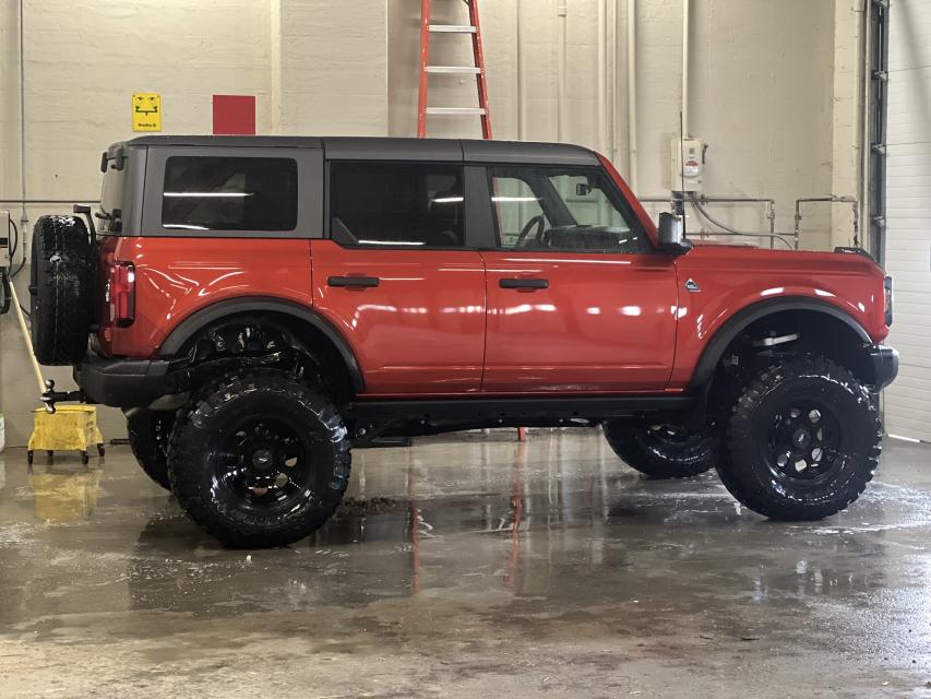 7 Inch Lifted 2022 Ford Bronco 4WD
