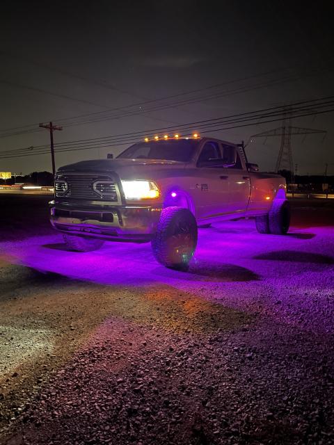 2.5 inch Lifted 2011 Ram 3500 4WD