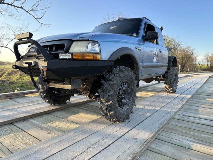 5 Inch Lifted 1998 Ford Ranger 4WD