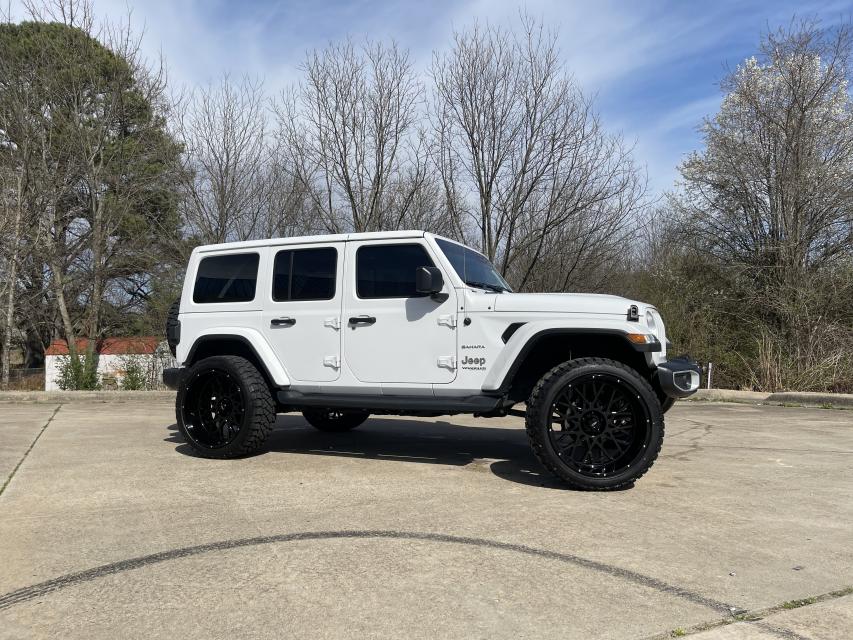 2.5 inch Lifted 2021 Jeep Wrangler JL Unlimited 4WD