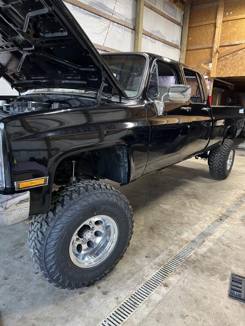 6 Inch Lifted 1985 Chevy C30/K30 Pickup 4WD