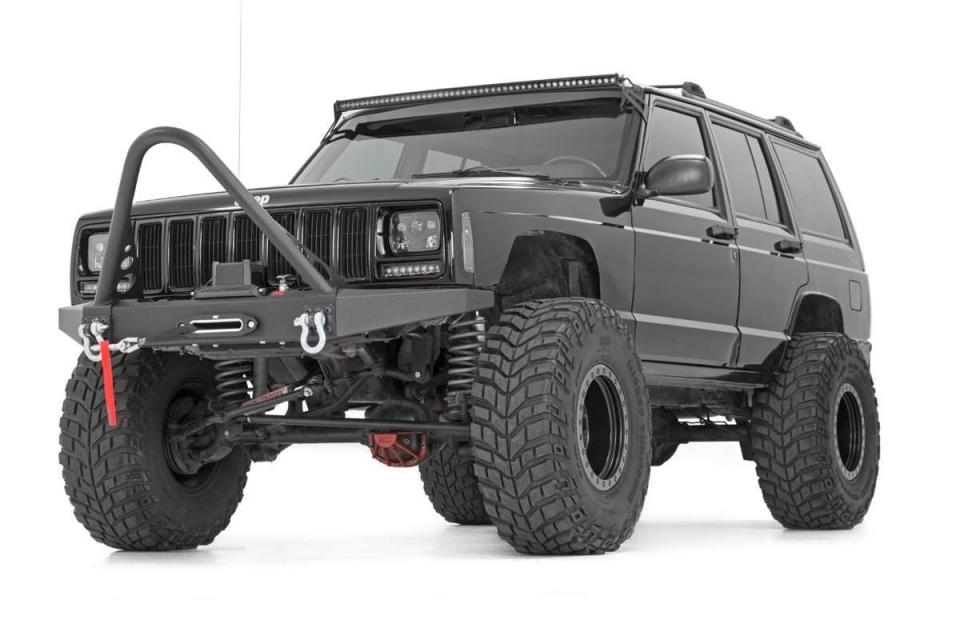 4.5 Inch Lifted 2000 Jeep Cherokee XJ 4WD