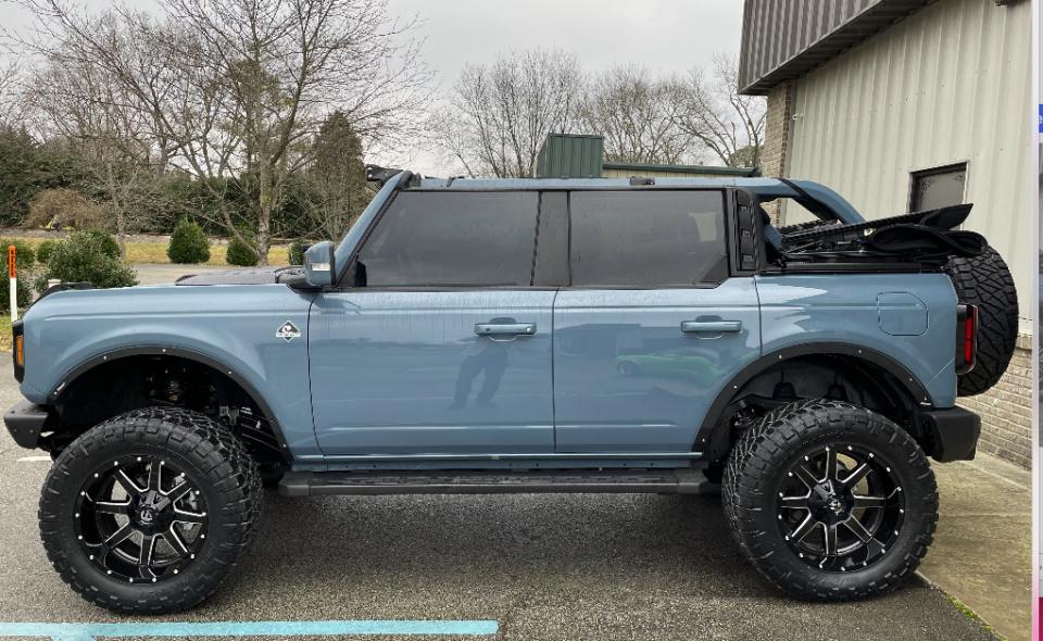 3.5 Inch Lifted 2021 Ford Bronco 4WD