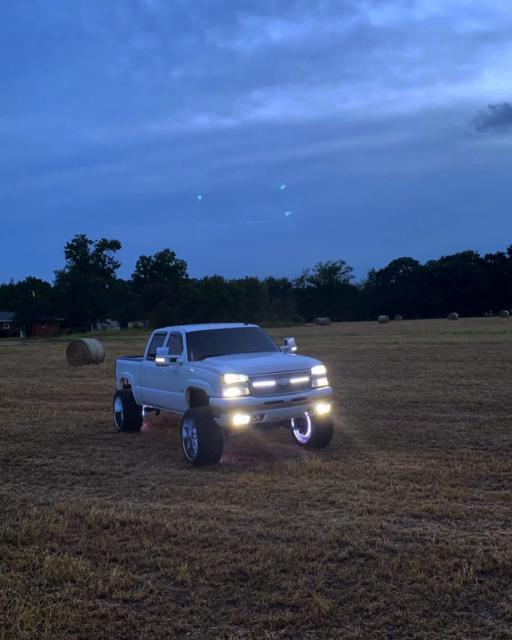 6 Inch Lifted 2006 Chevy Silverado 1500 HD 4WD
