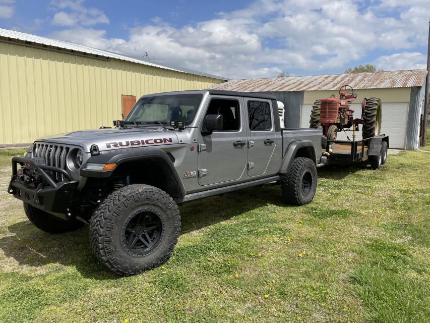 3.5 Inch Lifted 2020 Jeep Gladiator JT 4WD